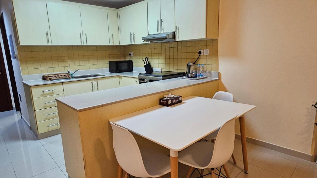 Luxury View Al Marjan Apartment